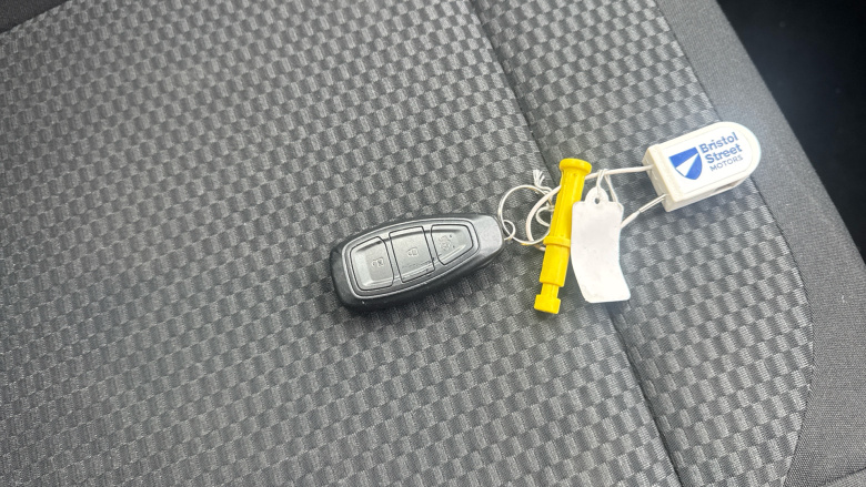 Ford Puma 1.0 EcoBoost Hybrid mHEV ST-Line 5dr Petrol Hatchback